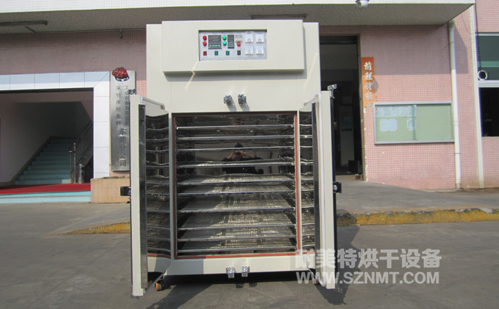 熱風循環(huán)烘箱 熱風循環(huán)烘箱